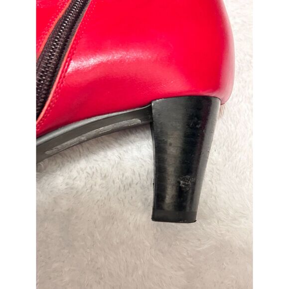Vintage 90's Y2K Red Leather Pointed Toe Kitten Heel Ankle Boots by BELLE - Picture 7 of 11
